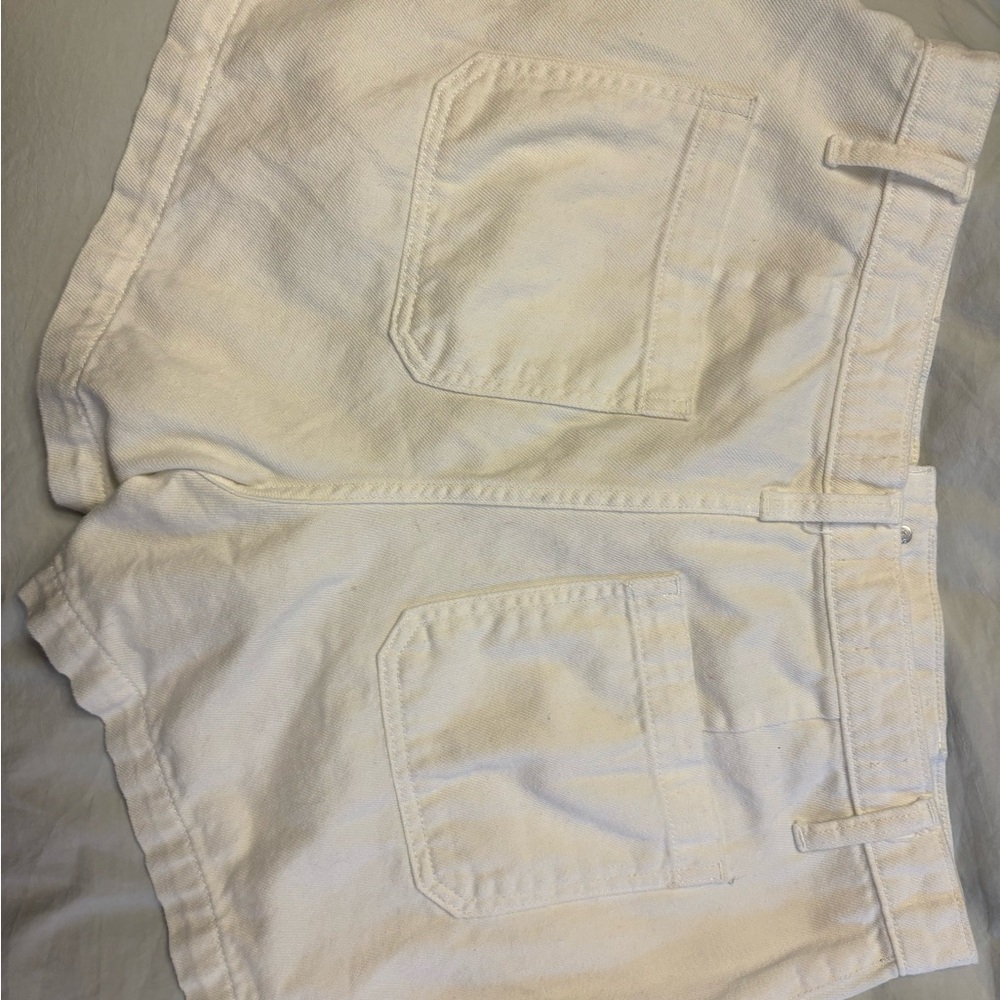Universal Thread white highest rise A-line shorts - Picture 3 of 3